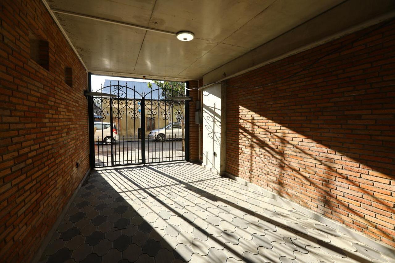 Apartamento Brick House II Tiflis Exterior foto